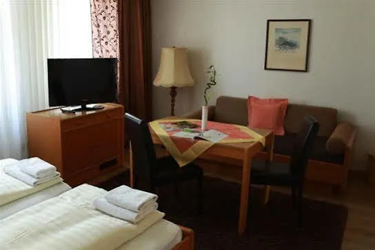 Hotel Tiffany 2*